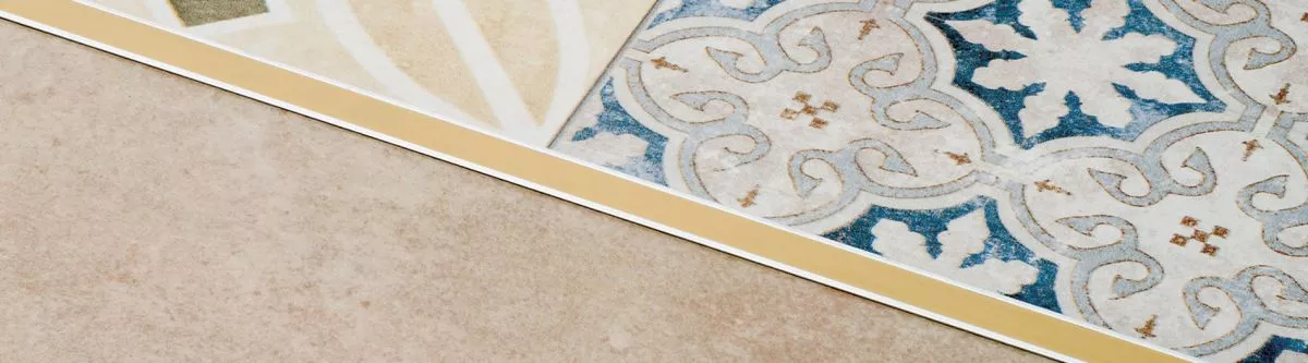 Ángulos de aluminio y acero inoxidable