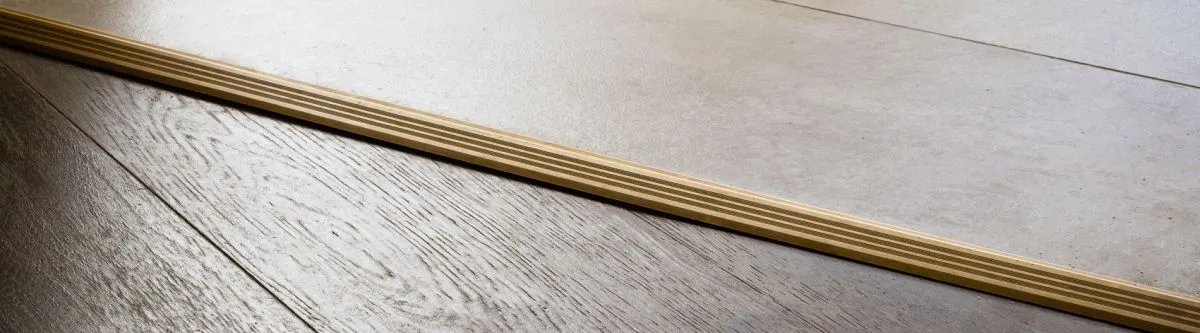 Perfiles para pisos flotantes y alfombras