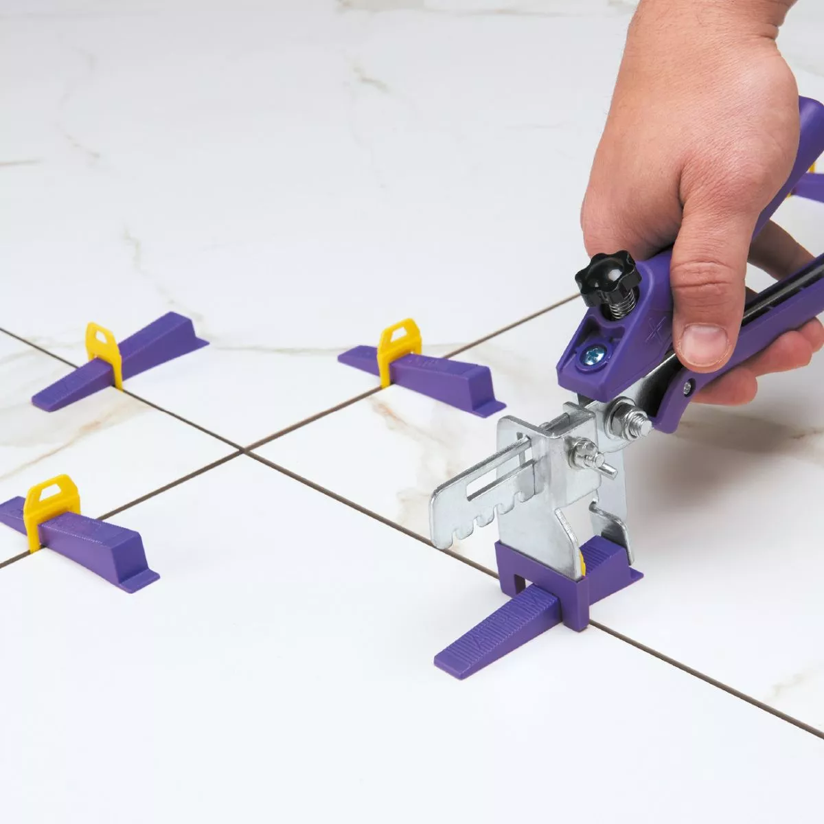 Clips para las cuñas de nivelación